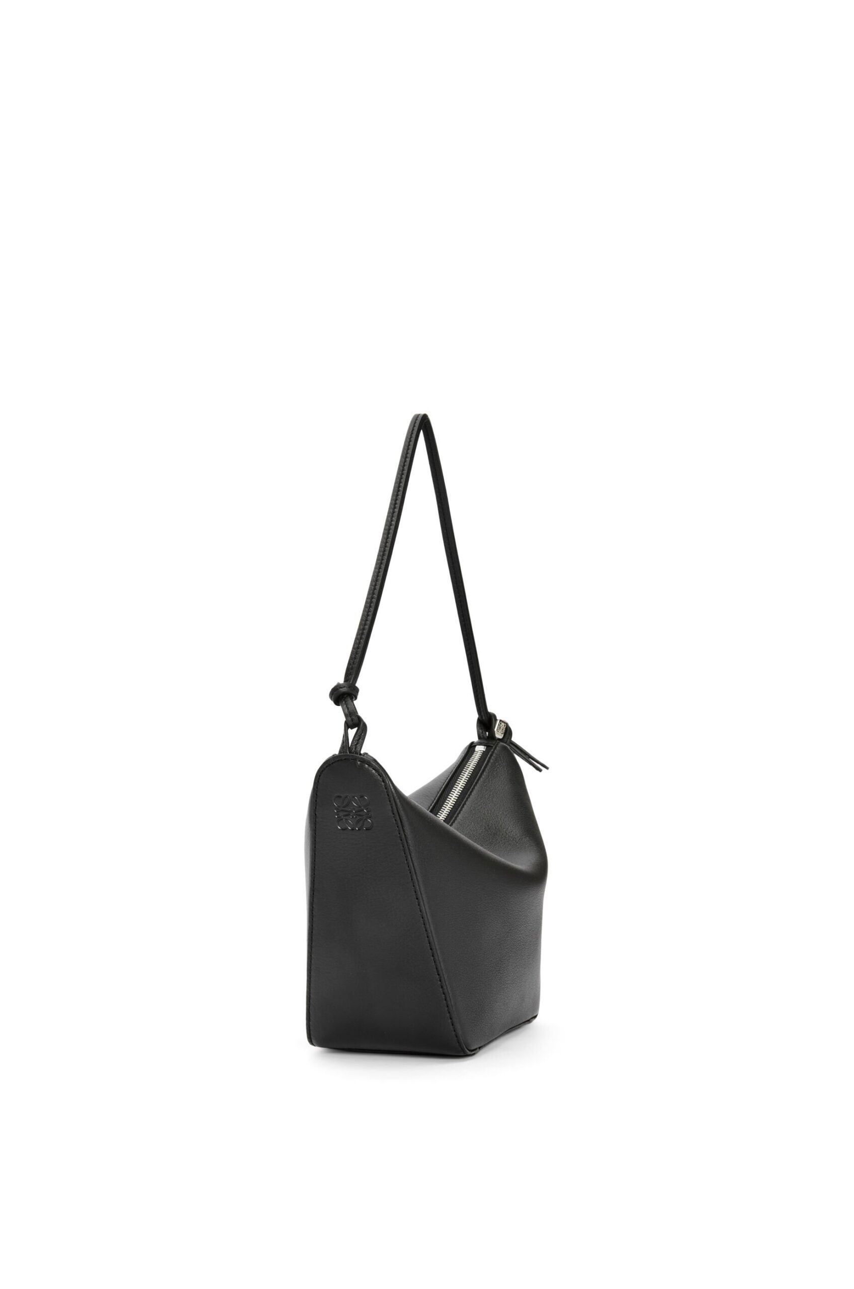 Сумка-Loewe-Hammock-Hobo-Черная2_N10367340-1.jpeg