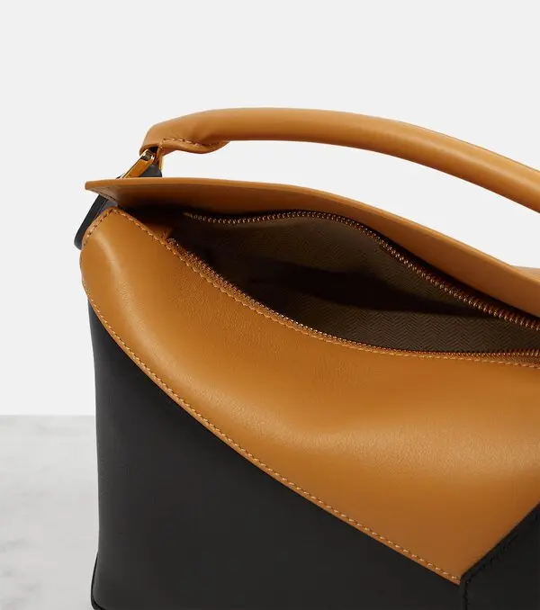 Сумка-Loewe-Puzzle-Small-Черная1_N10382100-1.webp