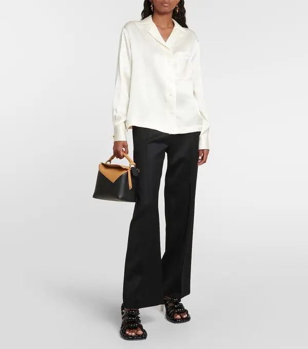 Сумка-Loewe-Puzzle-Small-Черная4_N10382100-1.webp
