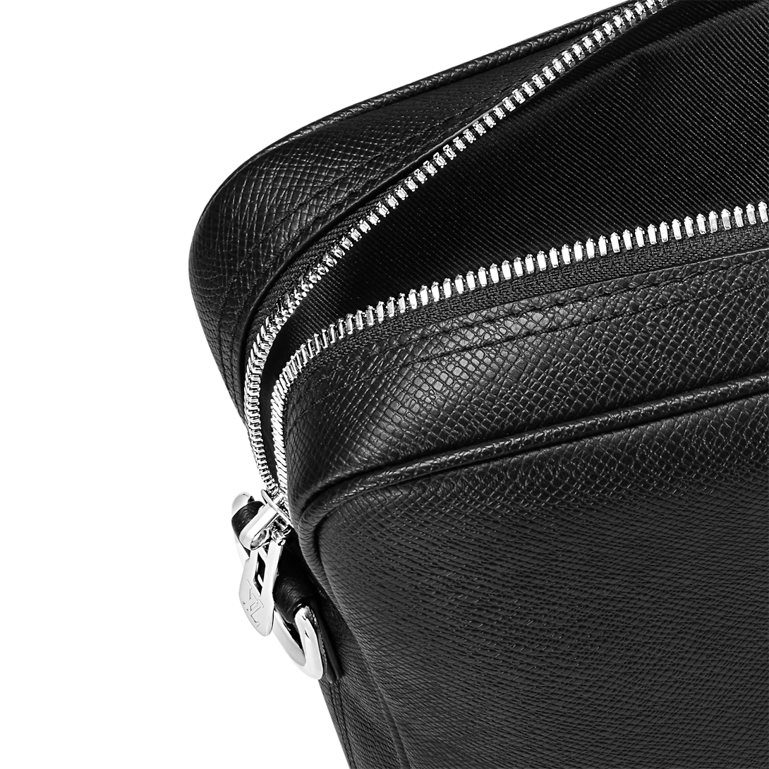 Сумка-Louis-Vuitton-Voyage-Pm-Черная3_N10381900-1.png