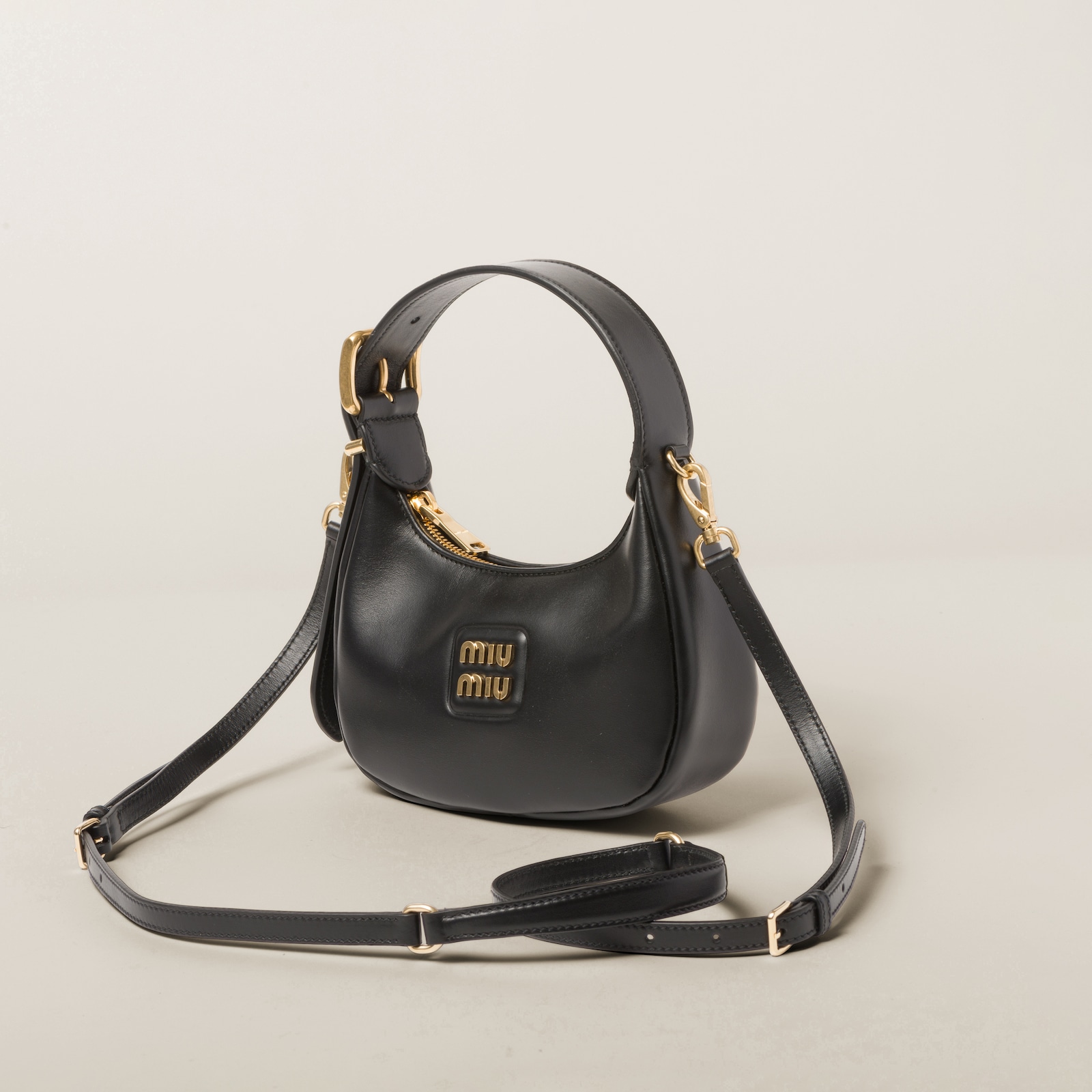 Сумка-Miu-Miu-Miu-Miu-Черная1_N10363000-1.jpeg