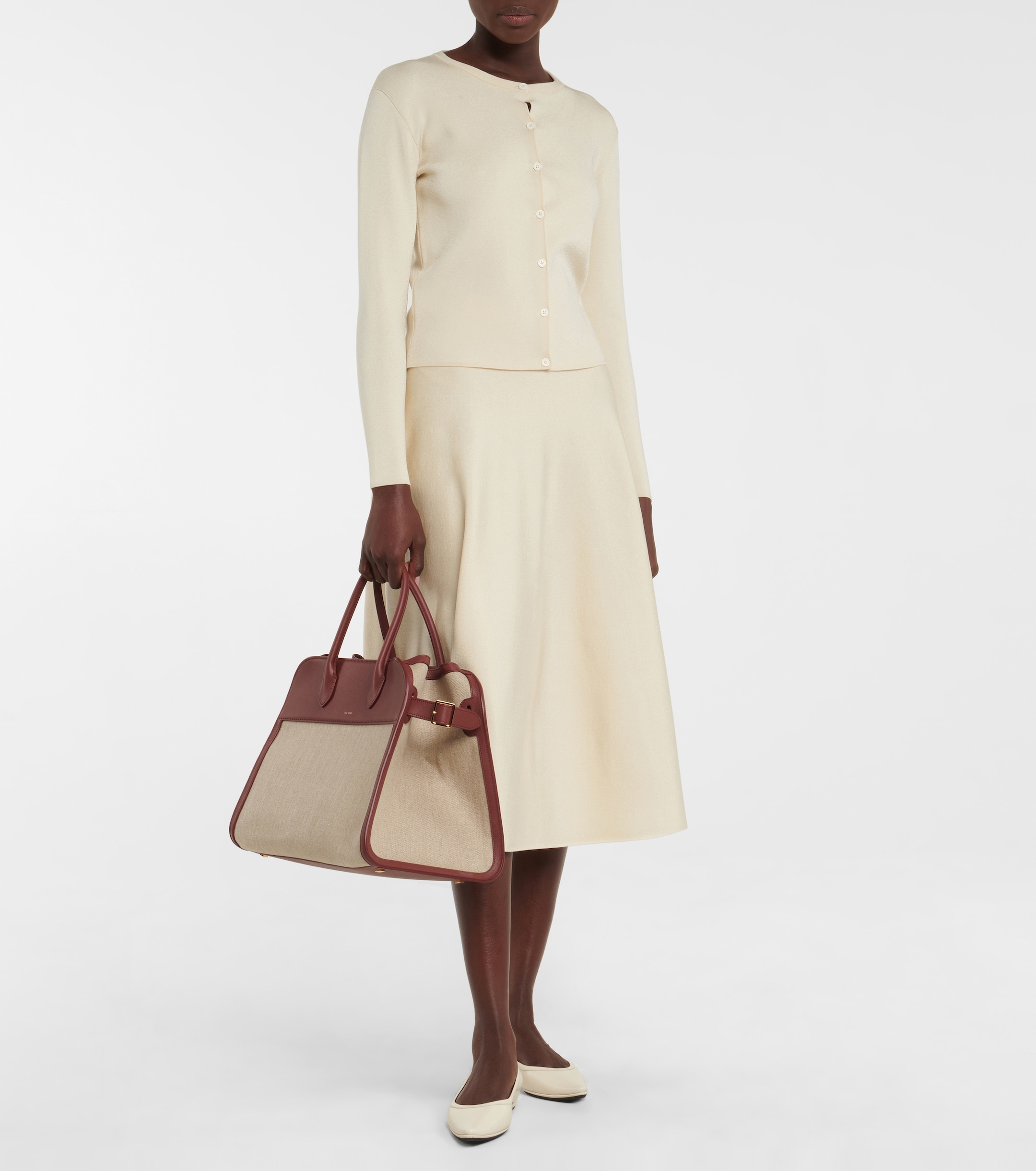 Сумка-The-Row-Soft-Margaux-15-Бордовая4_N10389140-1.jpeg