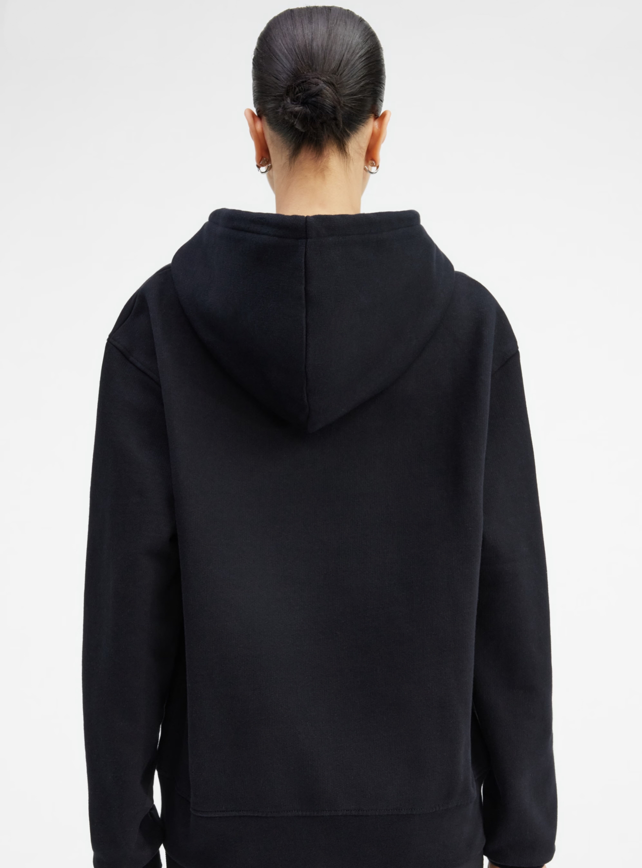 Толстовка-Jacquemus-Brod-Черная4_F10364940-1.png