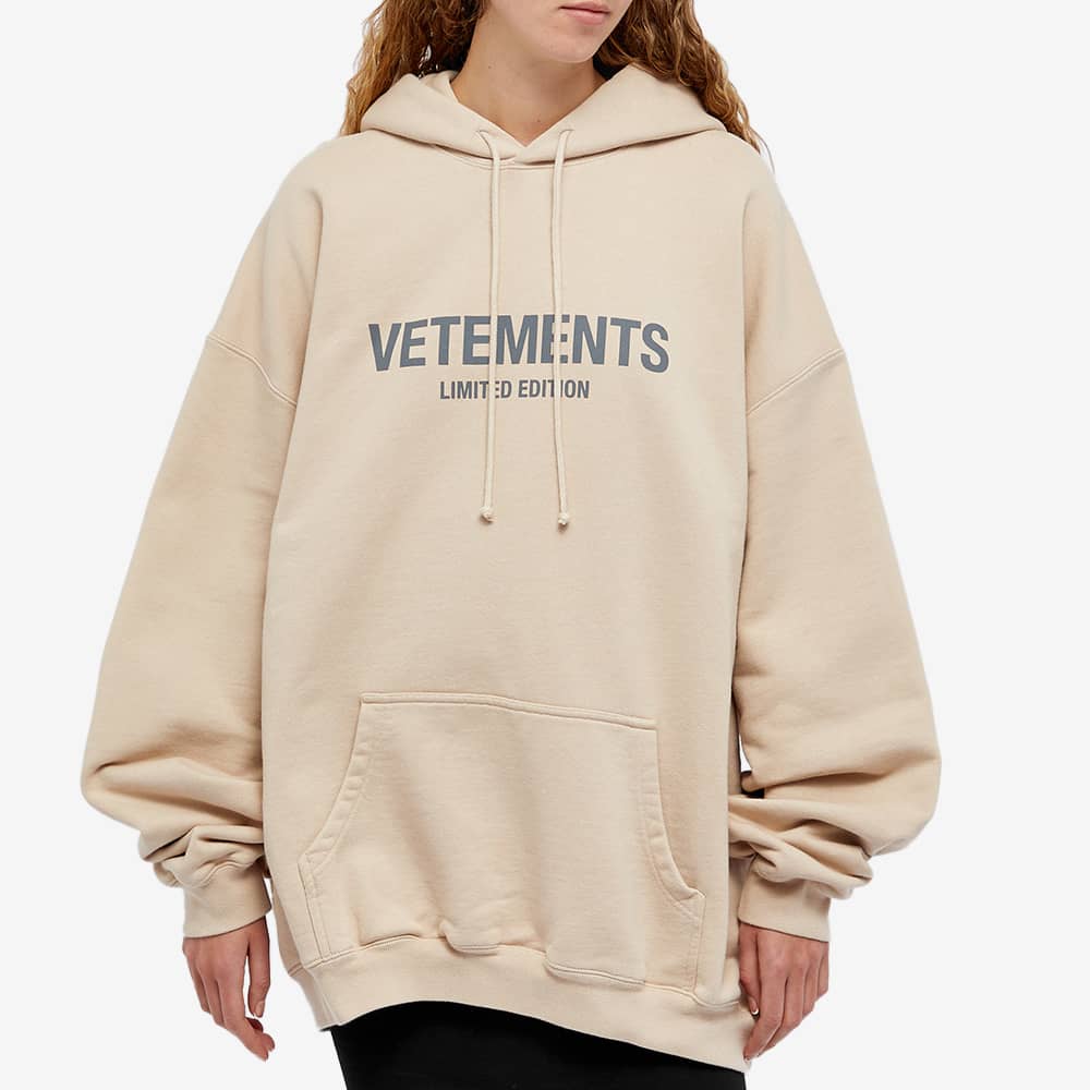 Толстовка-Vetements-Limited-Edition.-Бежевая1_F10379110-1.jpeg