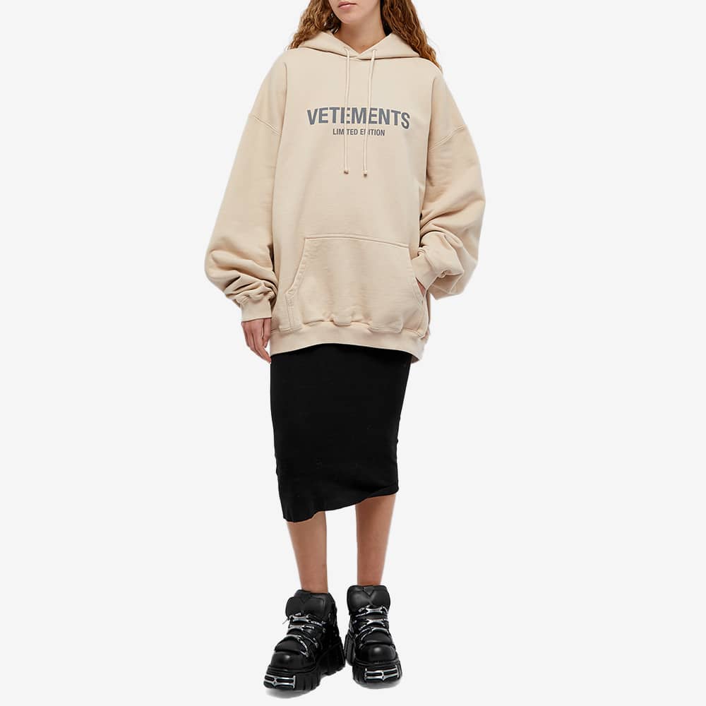 Толстовка-Vetements-Limited-Edition.-Бежевая2_F10379110-1.jpeg