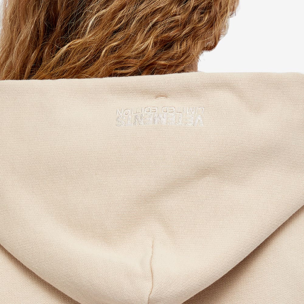 Толстовка-Vetements-Limited-Edition.-Бежевая3_F10379110-1.jpeg