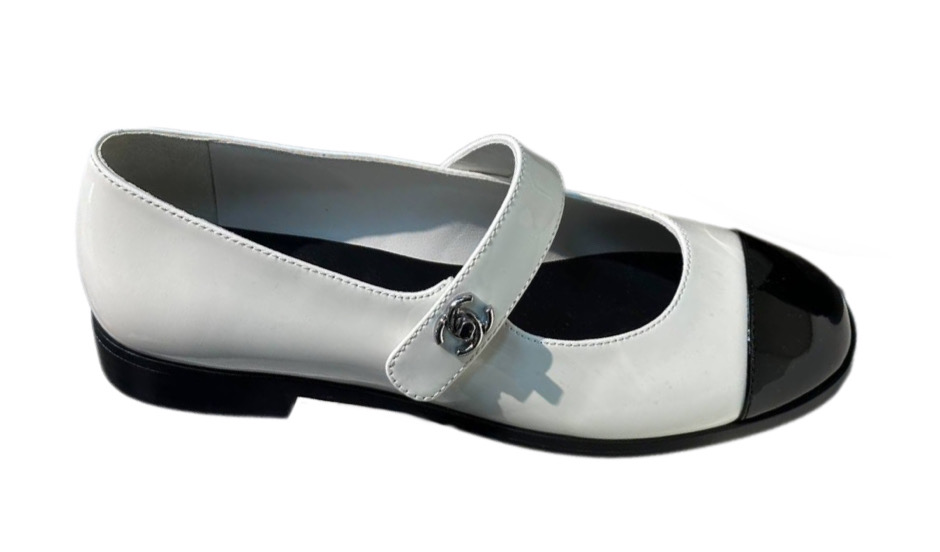Туфли-Chanel-Mary-Janes-Белые_F10390640-1.jpeg