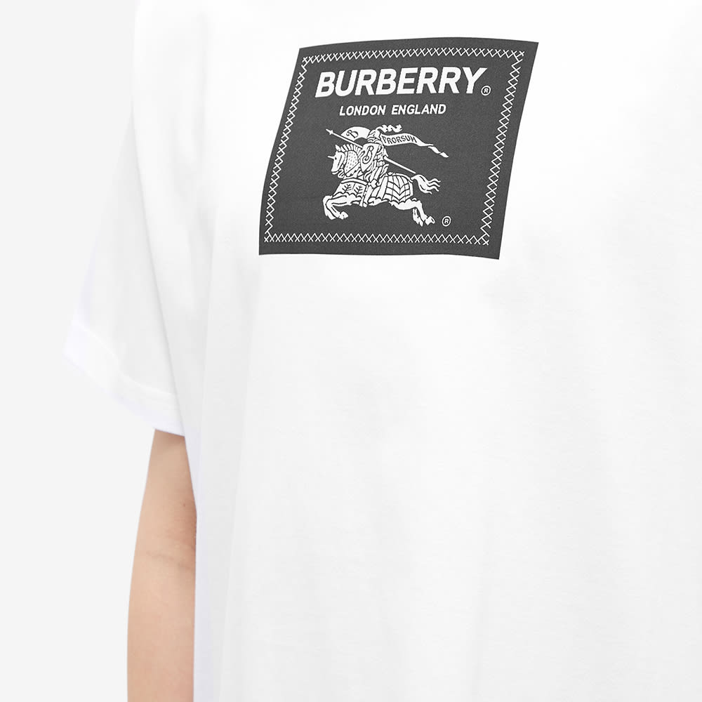 Футболка-Burberry-Roundwood-Label-Tee-Белая3_M10372250-1.jpeg
