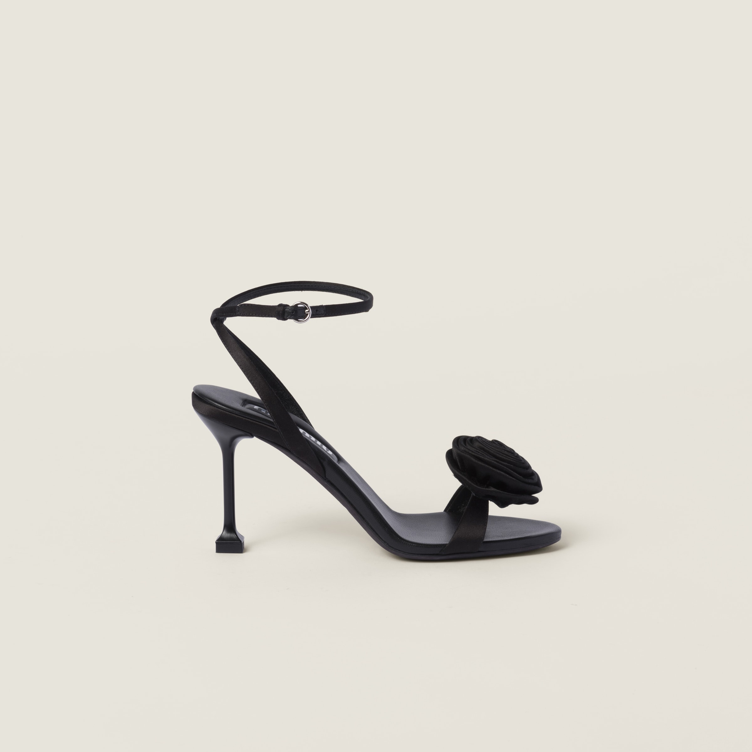 Босоножки-Miu-Miu-Черные1_F10416320-1.jpeg