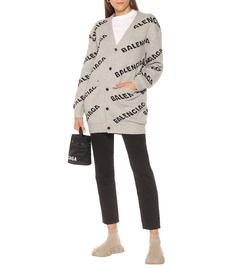Кроссовки-Balenciaga-Speed-Бежевые1_F10240850-1.jpeg