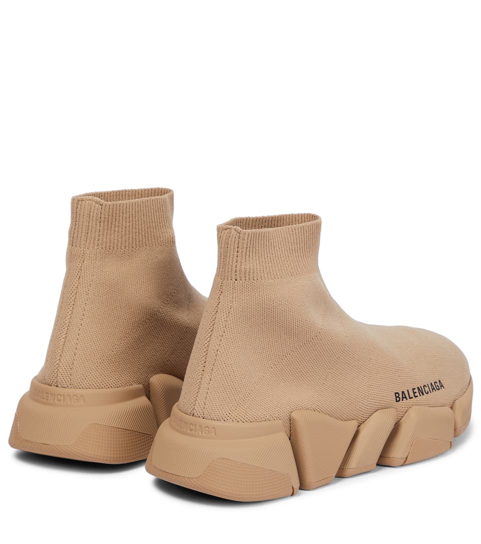 Кроссовки-Balenciaga-Speed-Бежевые2_F10240850-1.jpeg