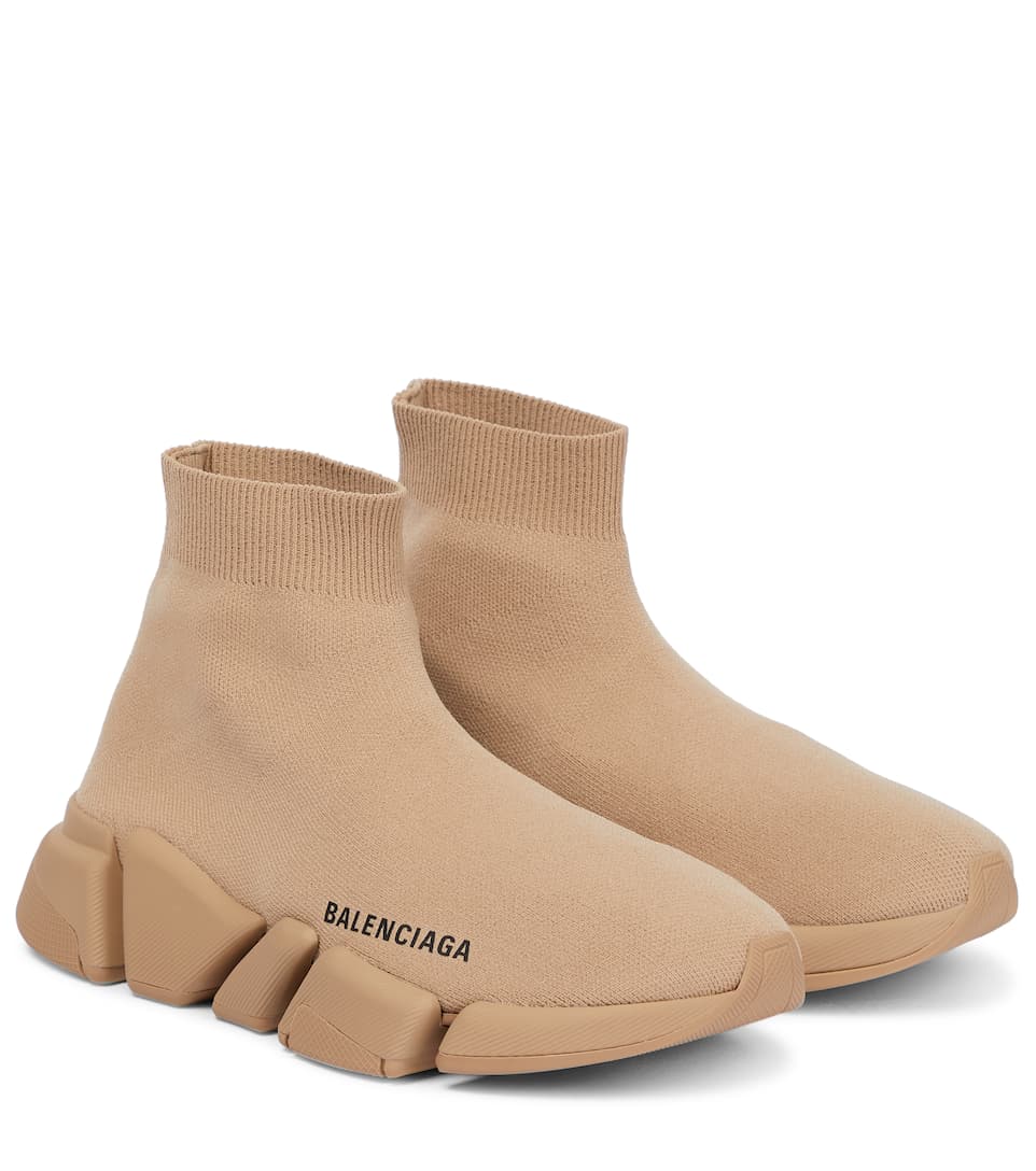 Кроссовки-Balenciaga-Speed-Бежевые_F10240850-1.jpeg
