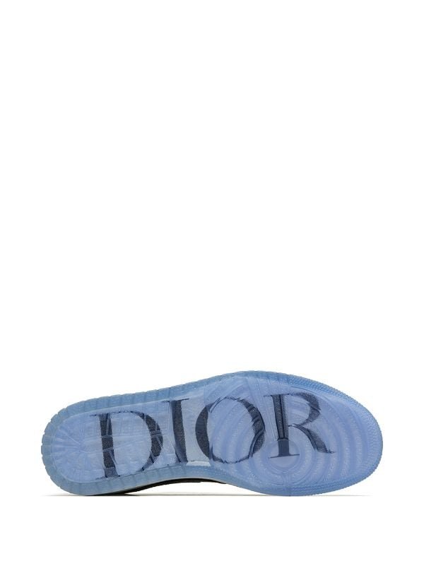 Кроссовки-Jordan-X-Dior-Dior-Air-Jordan-1-Low-Серые4_M10395450-1.jpeg