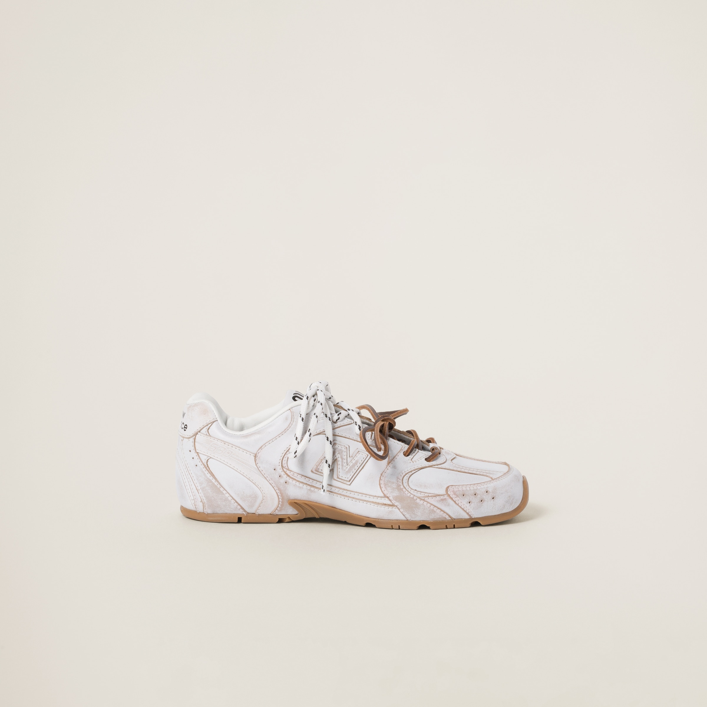 Кроссовки-Miu-Miu-X-New-Balance-New-Balance-X-Miu-Miu-530-Sl-Белые1_F10413780-1.jpeg