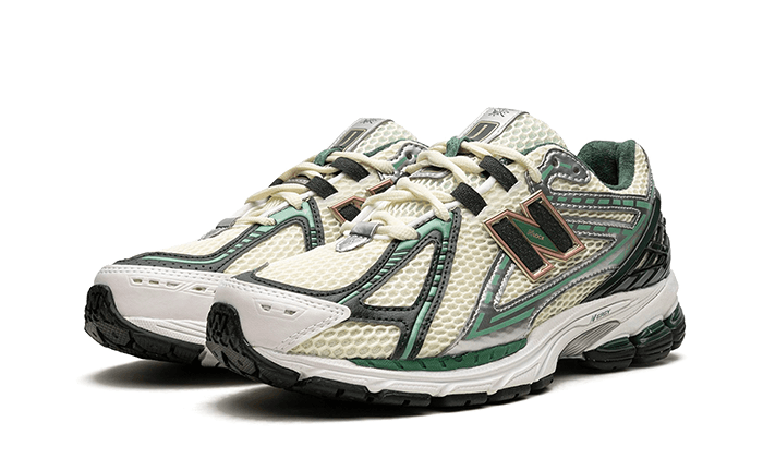 Кроссовки-New-Balance-R-Зеленые_M10407410-1.png