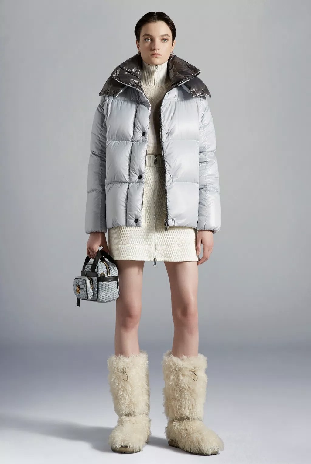 Куртка-Moncler-Parana-Голубая1_F10276630-1.jpeg