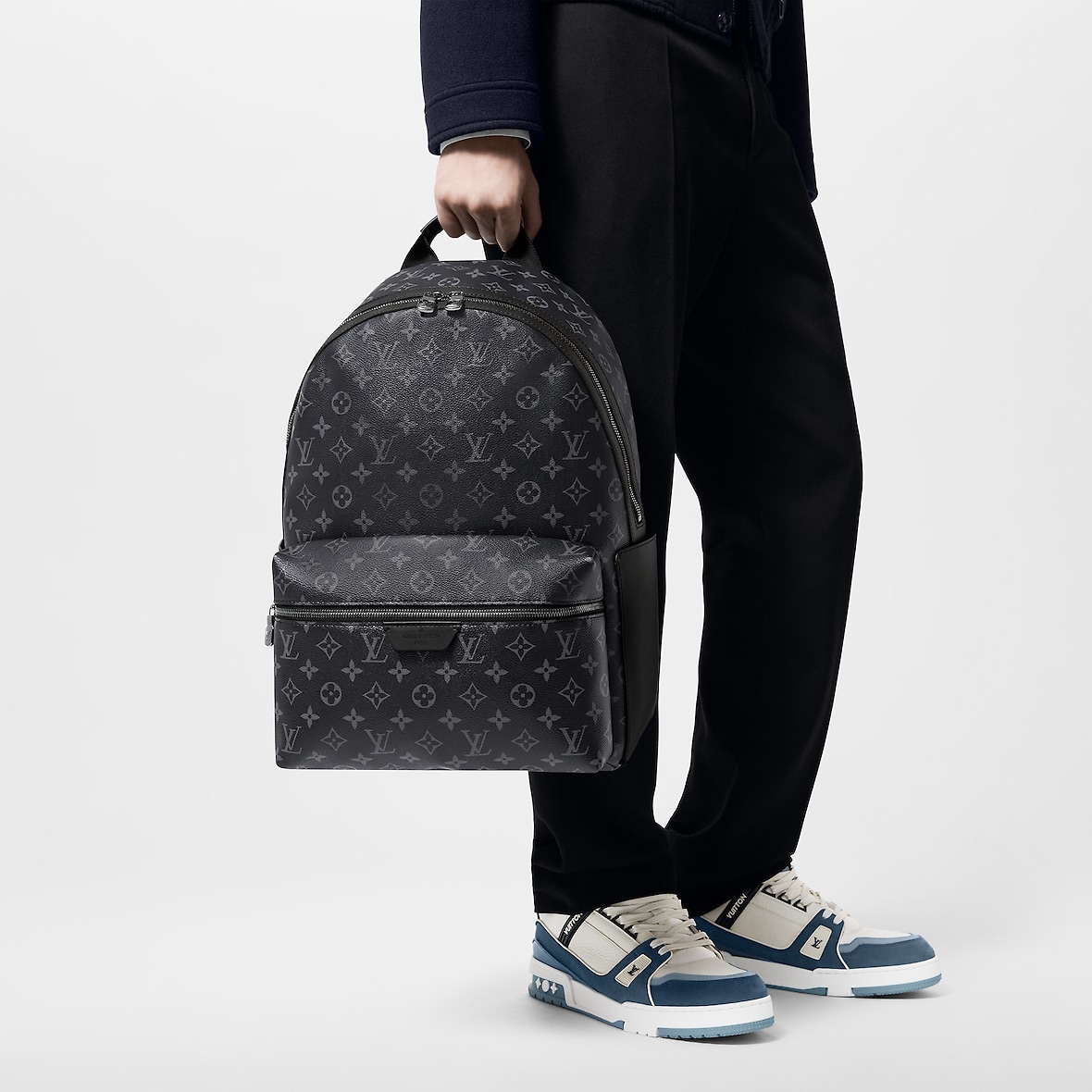 Рюкзак-Louis-Vuitton-Discovery-Mm-Темно-серый4_N10414500-1.jpeg