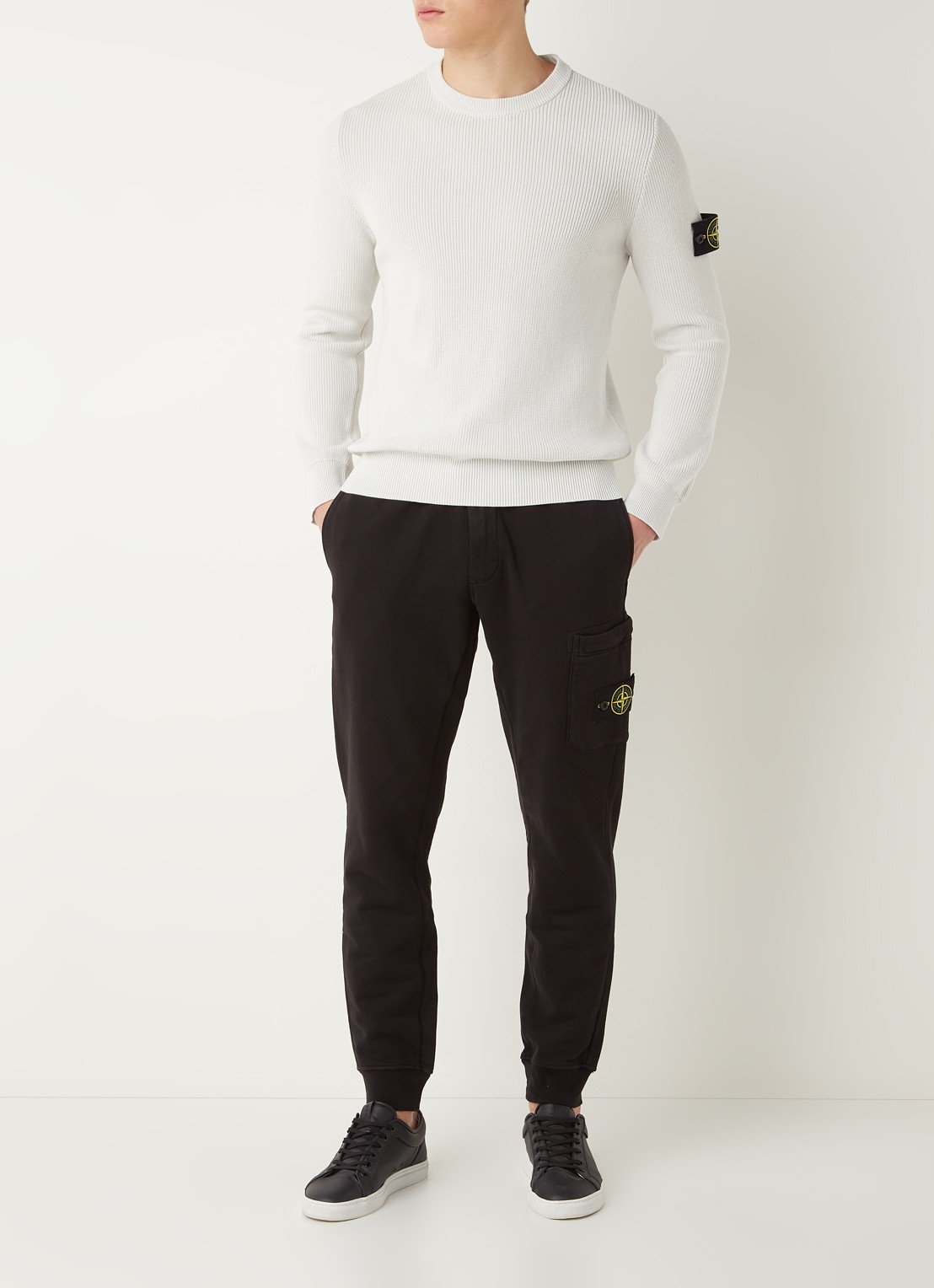 Свитшот-Stone-Island-Белый2_M10420200-1.jpeg