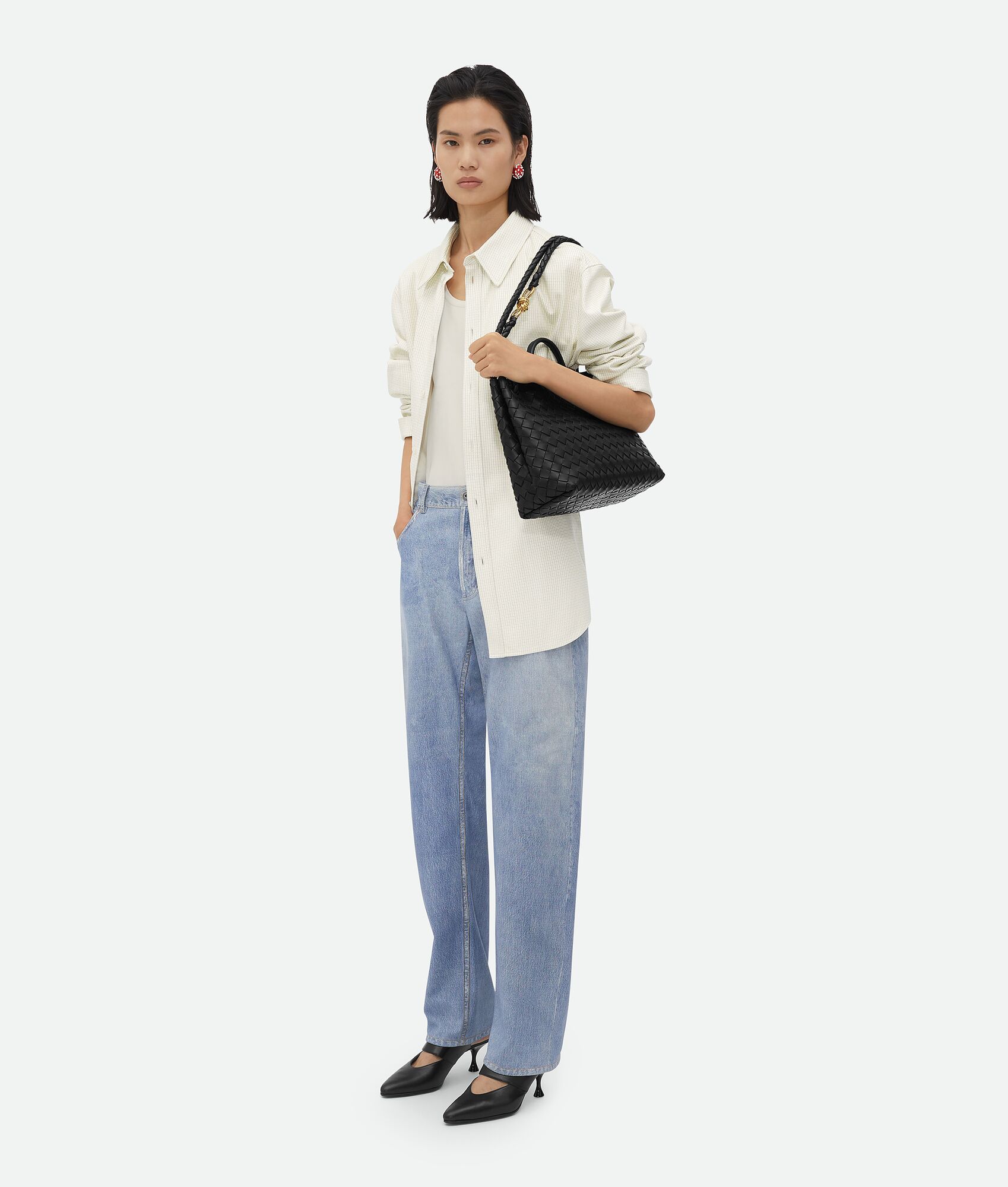 Сумка-Bottega-Veneta-Andiamo-Medium-Черная6_N10424160-1.jpeg
