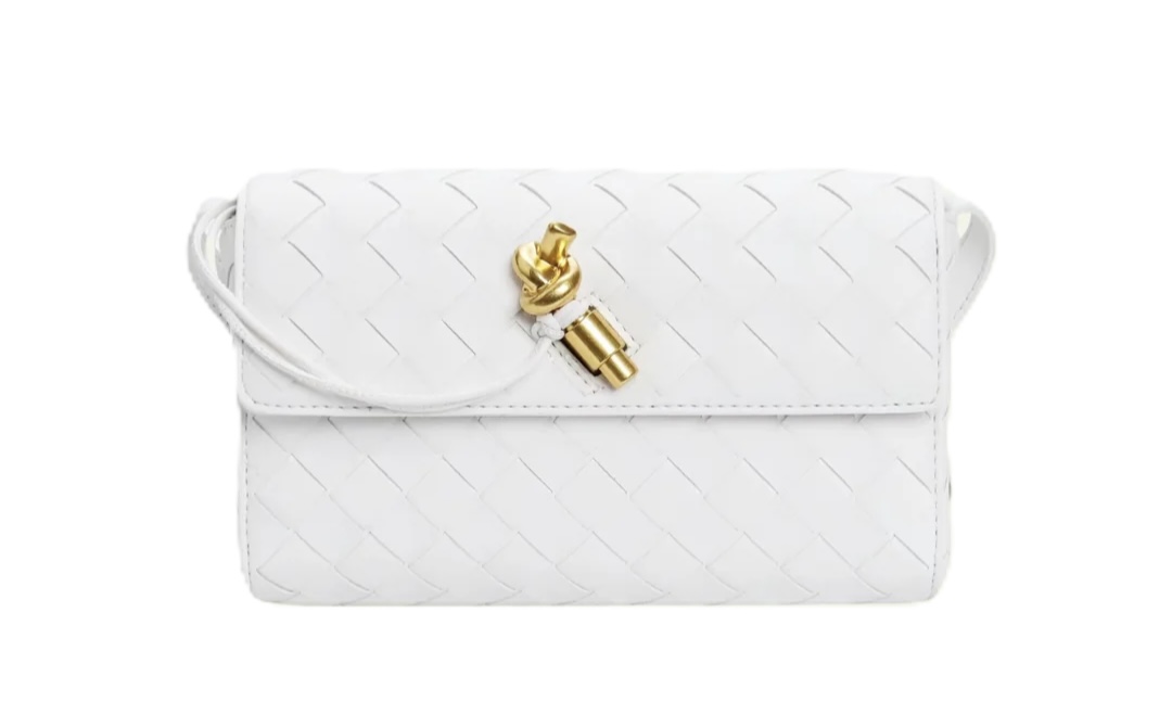 Сумка-Bottega-Veneta-Andiamo-Белая_N10415430-1.jpeg