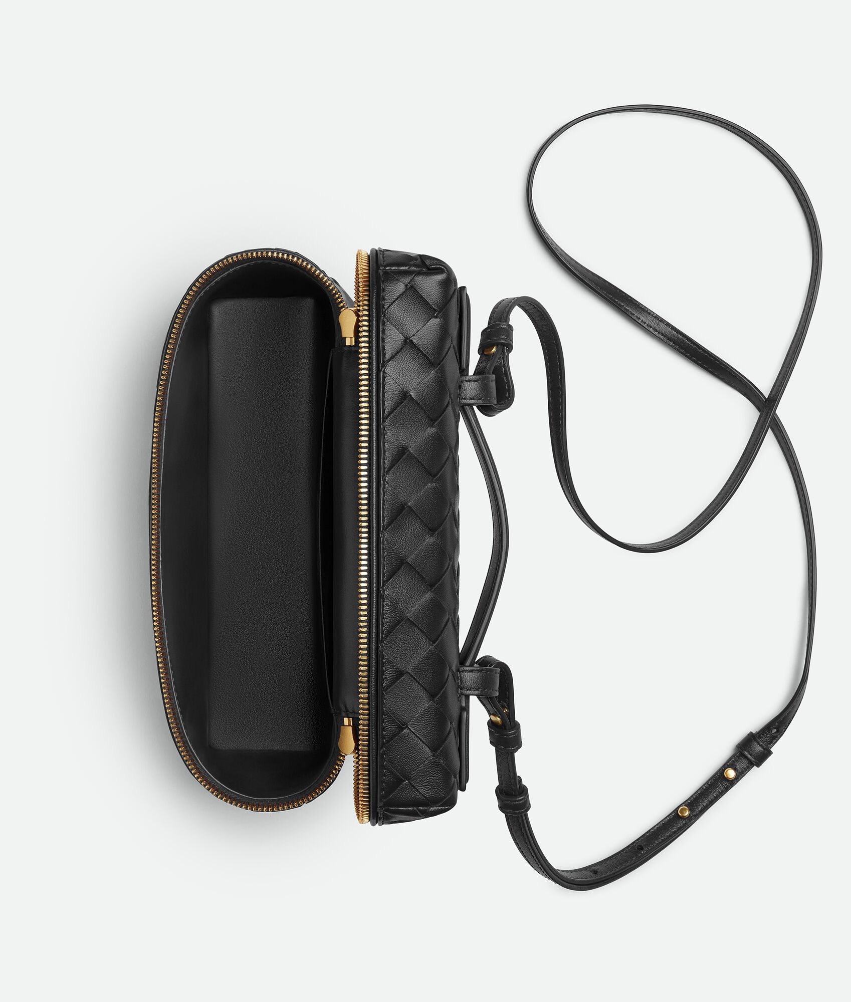 Сумка-Bottega-Veneta-Bang-Bang-Intrecciato-Черная2_N10423920-1.jpeg