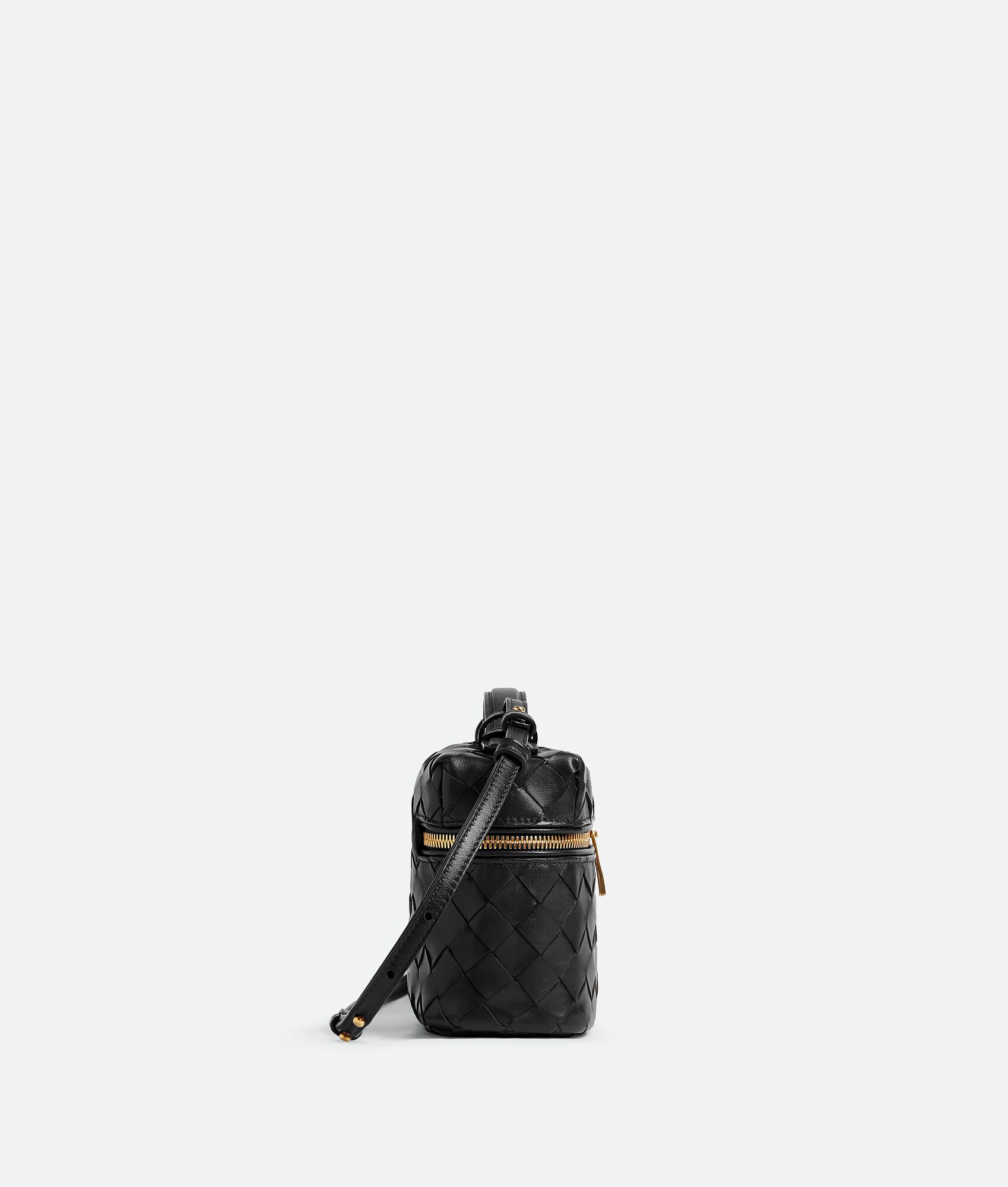 Сумка-Bottega-Veneta-Bang-Bang-Intrecciato-Черная3_N10423920-1.jpeg