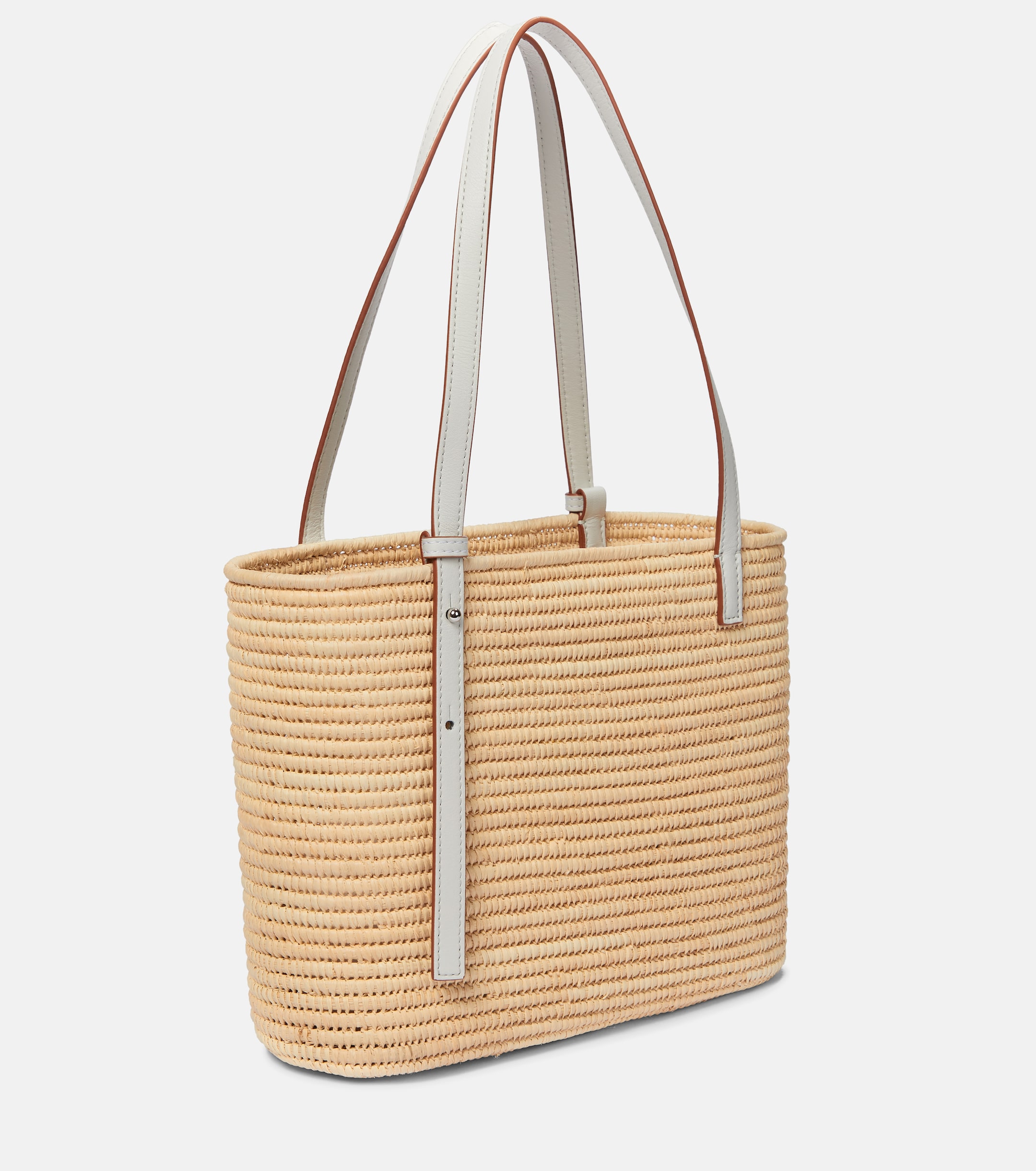 Сумка-Loewe-Paula-Белая3_N10405230-1.jpeg
