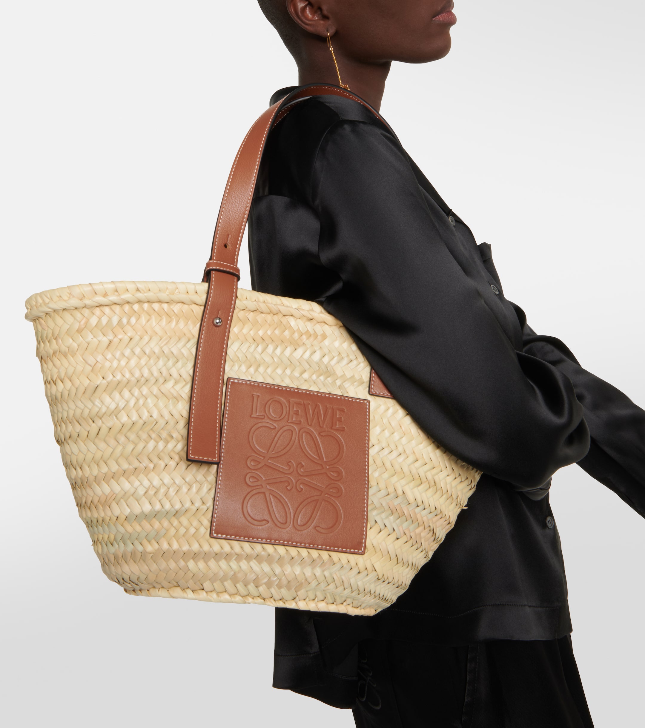 Сумка-Loewe-Section-Бежевая1_N10404500-1.jpeg