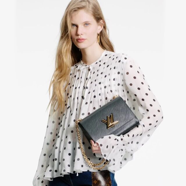 Сумка-Louis-Vuitton-Twist-Mm-Черная7_N10406510-1.jpeg