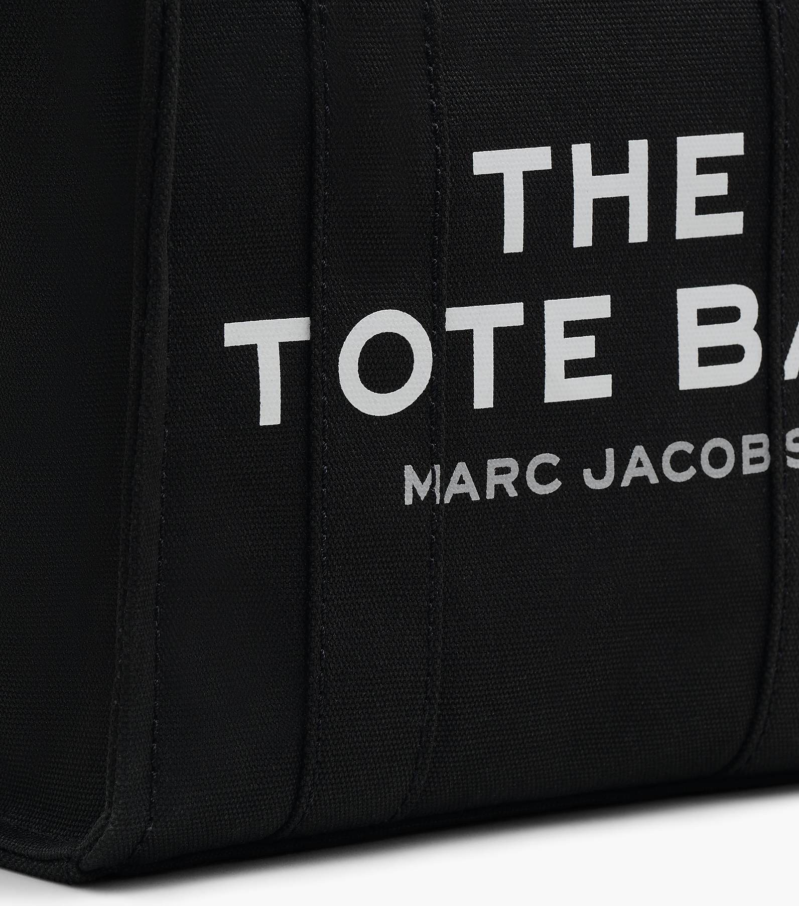 Сумка-Marc-Jacobs-The-Traveler-Черная4_N10399050-1.jpeg