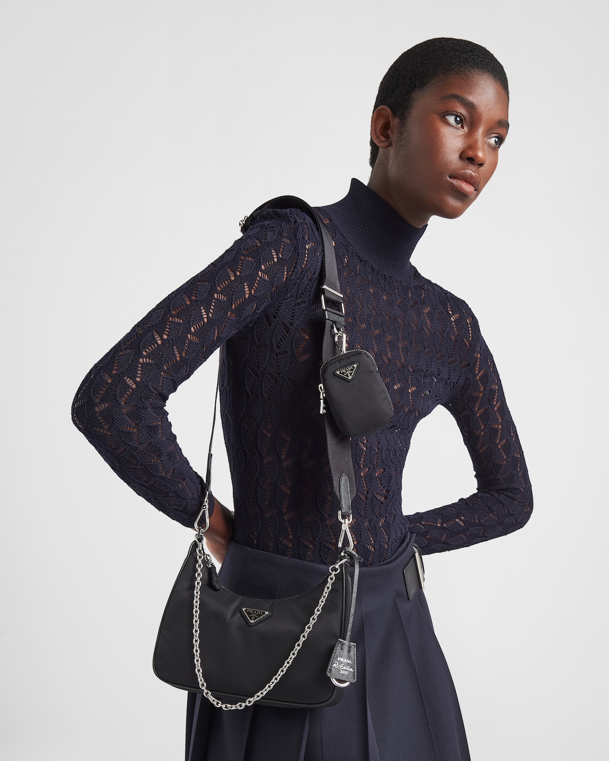 Сумка-Prada-Re-edition-2000-Черная1_N10406620-1.jpeg