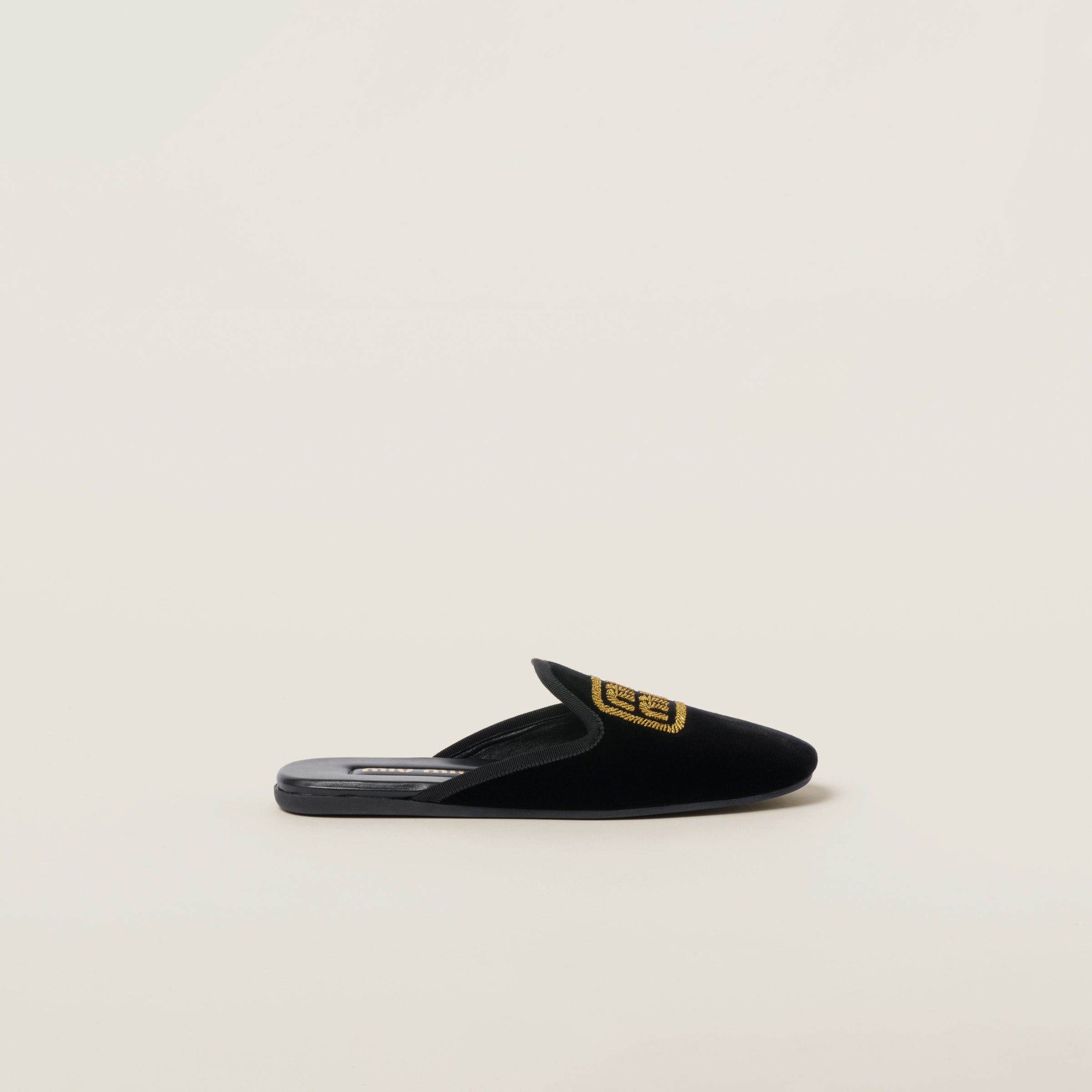 Тапочки-Miu-Miu-Miu-Miu-Черные1_F10405040-1.jpeg