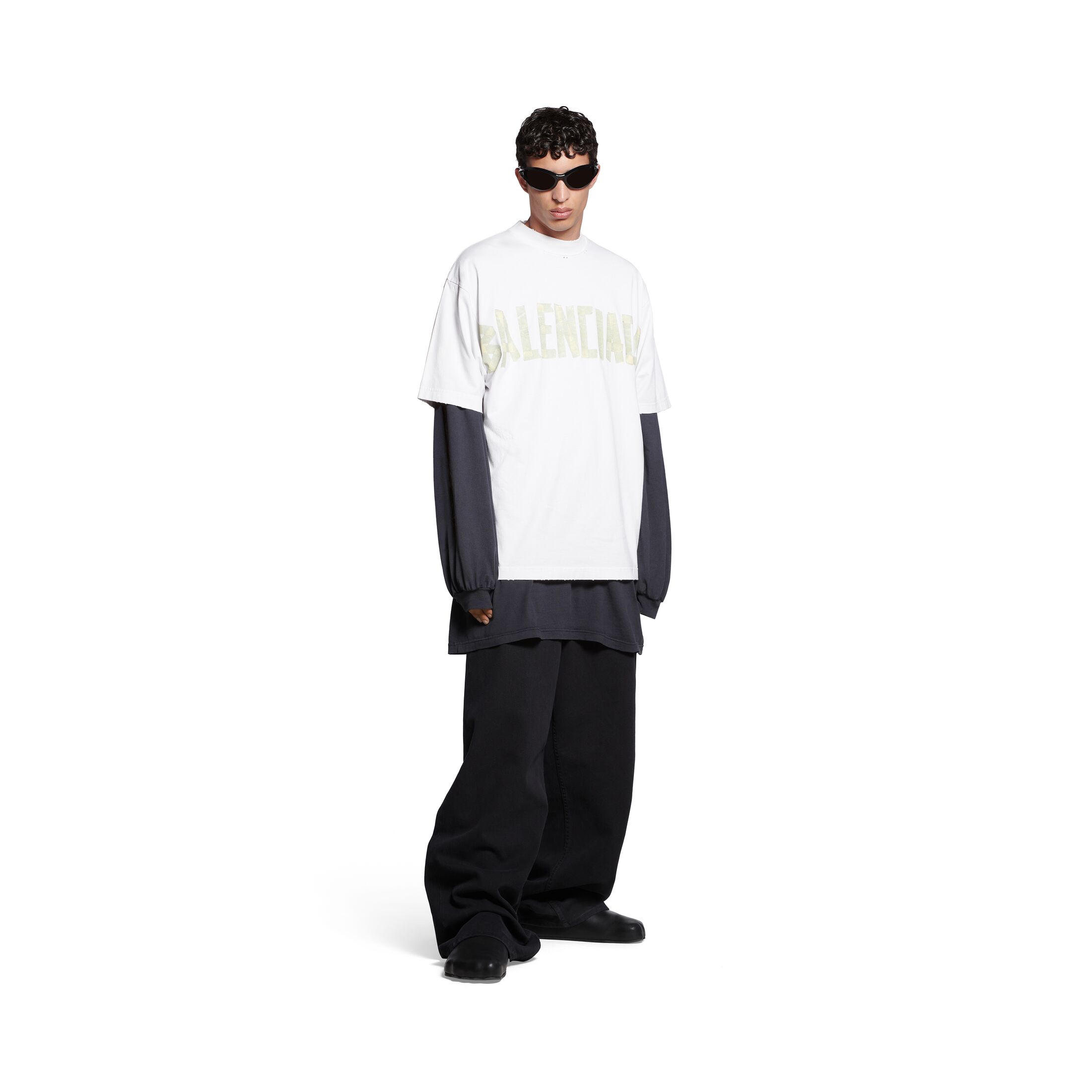 Футболка-Balenciaga-Tape-Type-Tee-Белая3_M10401490-1.jpeg