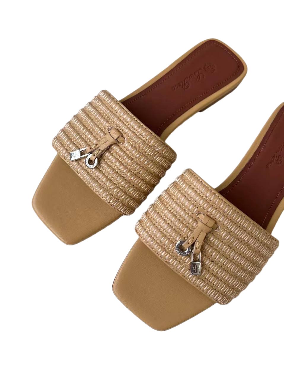 Шлепанцы-Loro-Piana-Sprightly-Charms-Бежевые1_F10322380-1.jpeg
