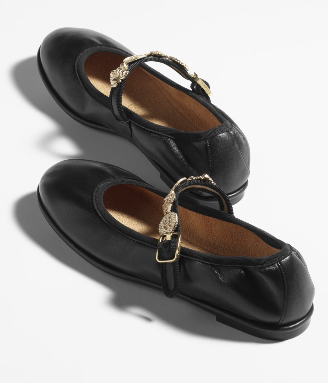 Балетки-Chanel-Mary-Janes-Черные1_F10427720-1.jpeg