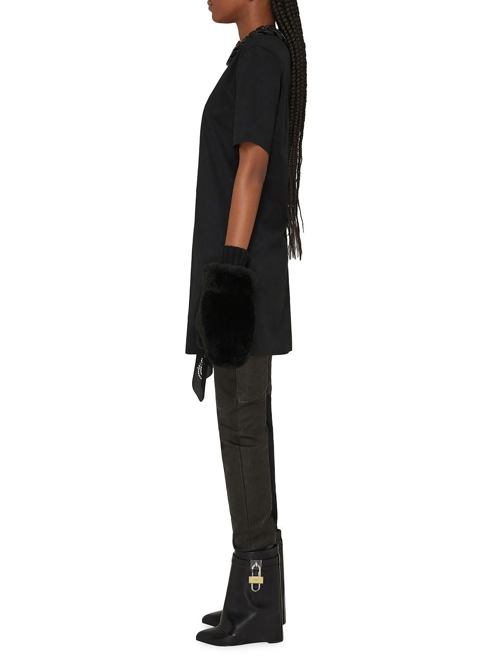Ботильоны-Givenchy-Shark-Lock-Черные4_F10429740-1.jpeg