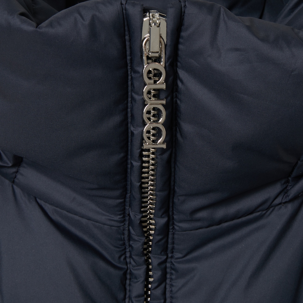 Куртка-Gucci-Pre-fall.-Темно-синяя7_M10428450-1.jpeg