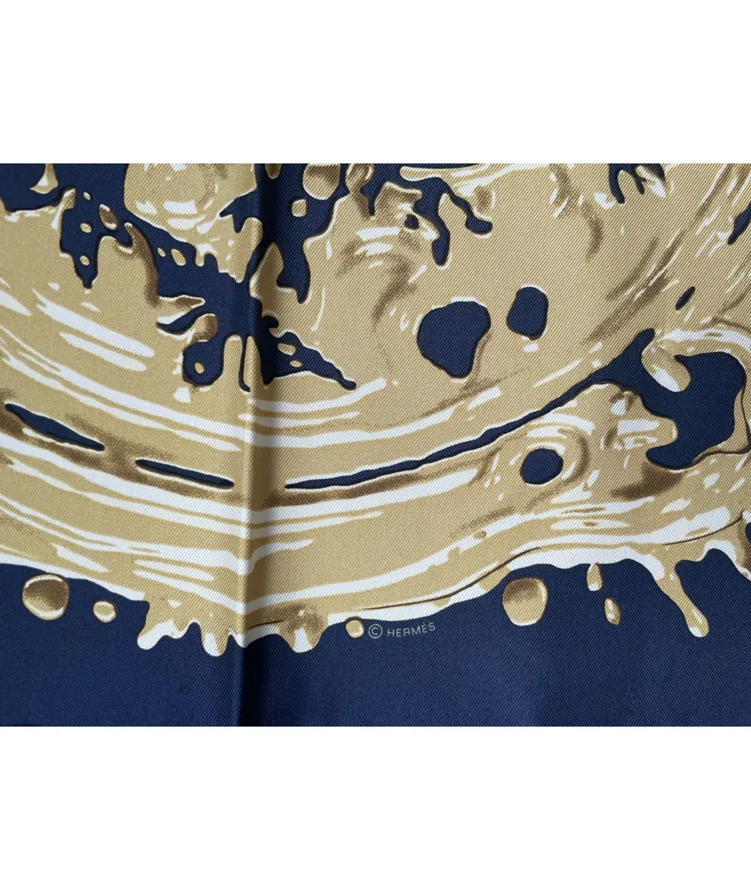 Шарф-Hermes-Peinture-Fraiche-45-Темно-синий6_F10431960-1.webp