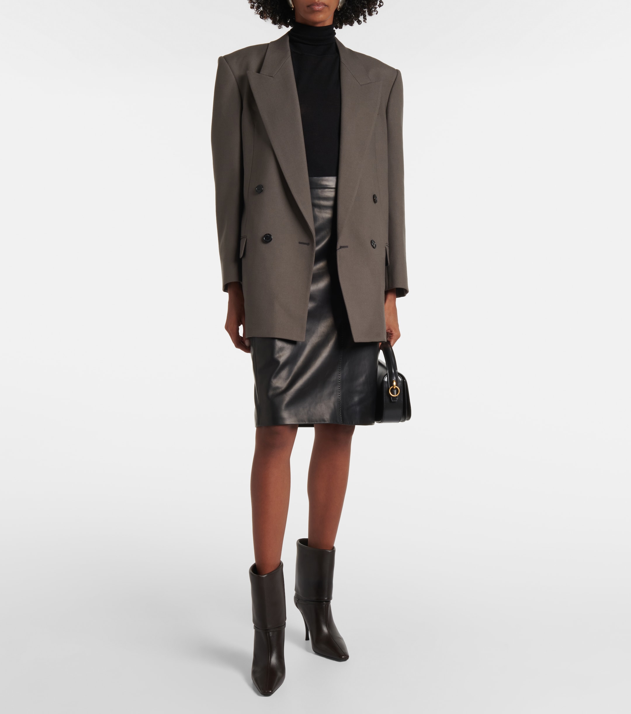 Ботильоны-Saint-Laurent-Vicky-90-Черные2_F10437180-1.jpeg
