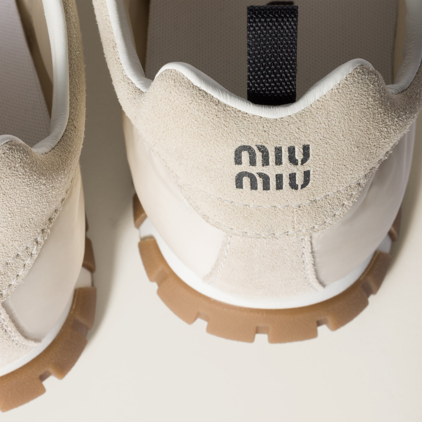 Кроссовки-Miu-Miu-Tire-Белые2_F10437950-1.jpeg