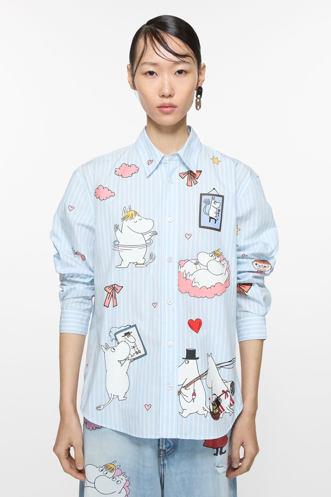 Рубашка-Acne-Studios-X-Moomin-Голубая1_F10436890-1.jpeg