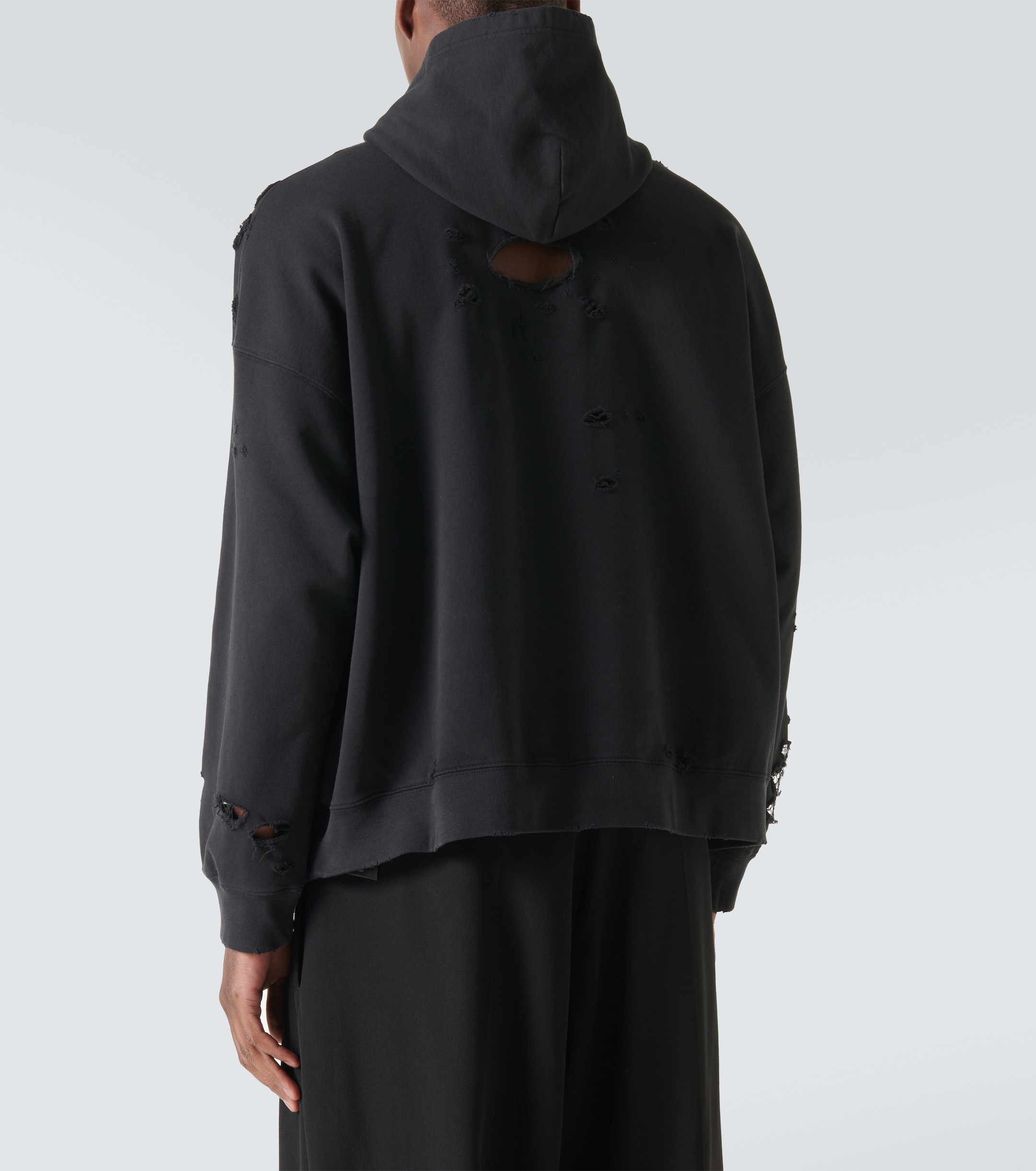 Толстовка-Balenciaga-Ul-Черная3_M10433360-1.jpeg
