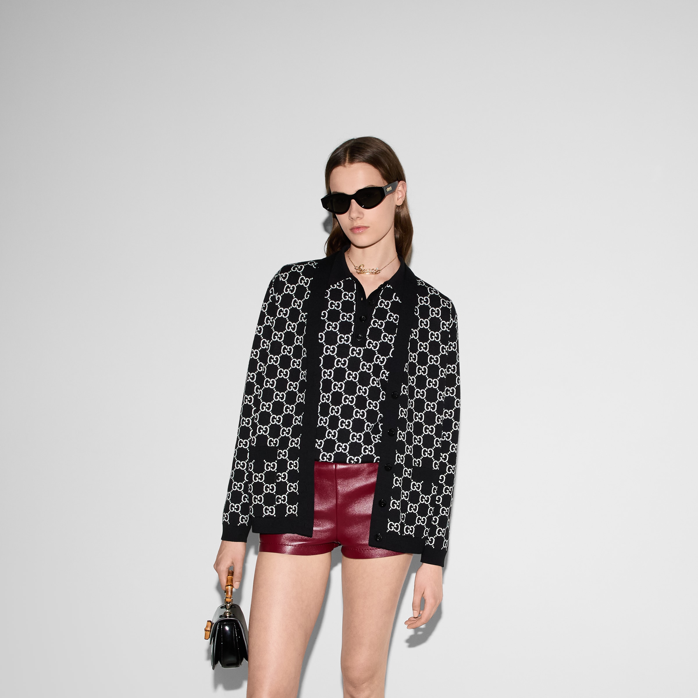 Футболка-Gucci-Gg-Черная5_F10436870-1.jpeg