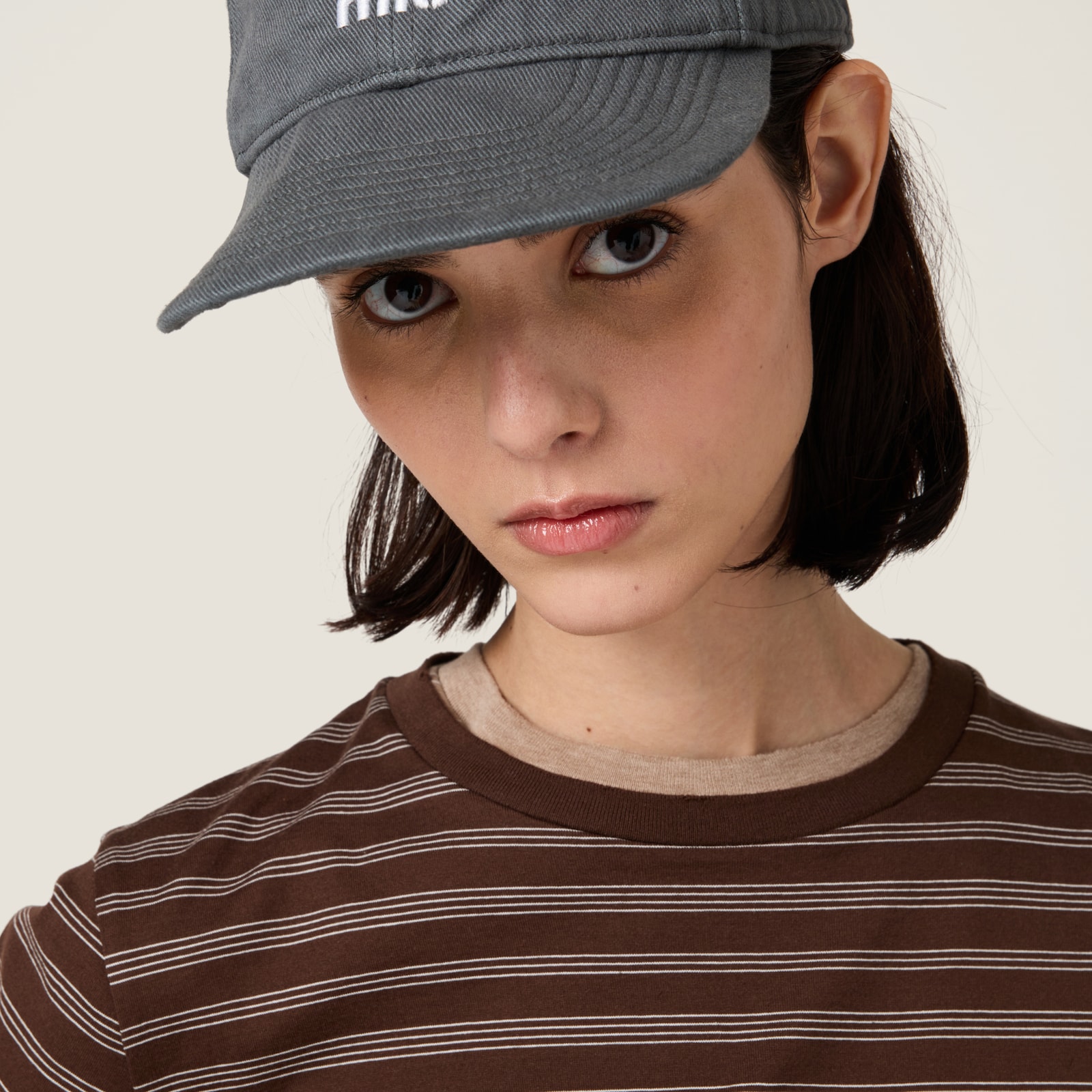 Футболка-Miu-Miu-Коричневая3_F10437750-1.jpeg